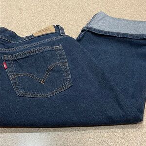 Levi's Women’s 515 Cuffed Cropped Pants with Cuffs Classic Jeans